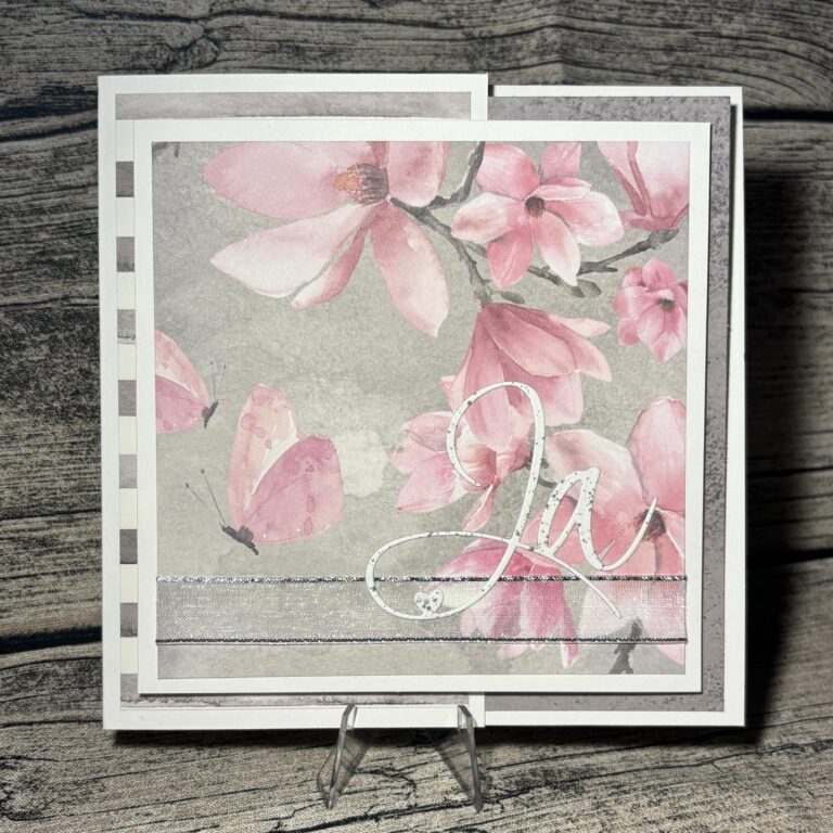 Handgemachte Hochzeitskarte-Quadrat-Magnolien